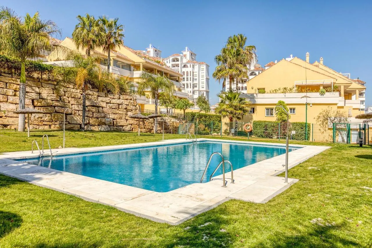 Hanami Puerto Alto Pa 7-15 Estepona Apartment