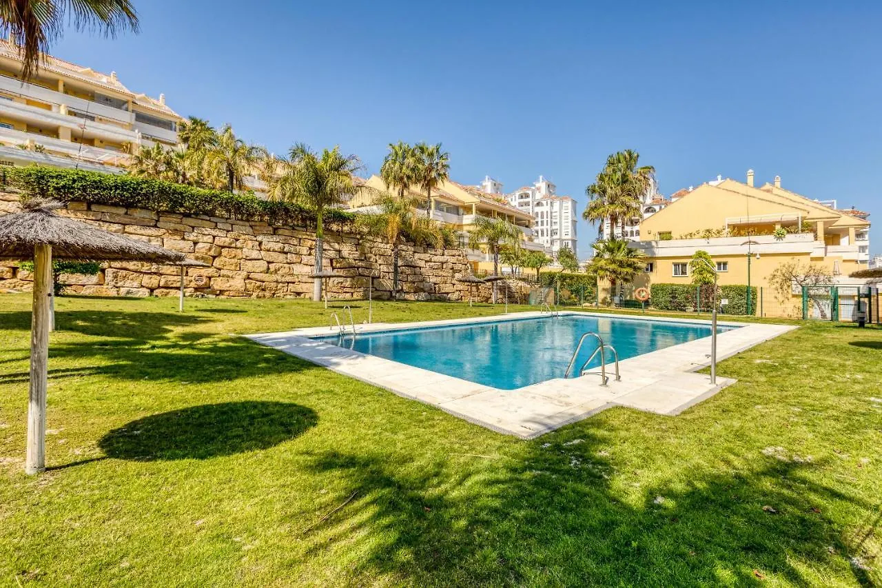 Hanami Puerto Alto Pa 7-15 Estepona Apartment